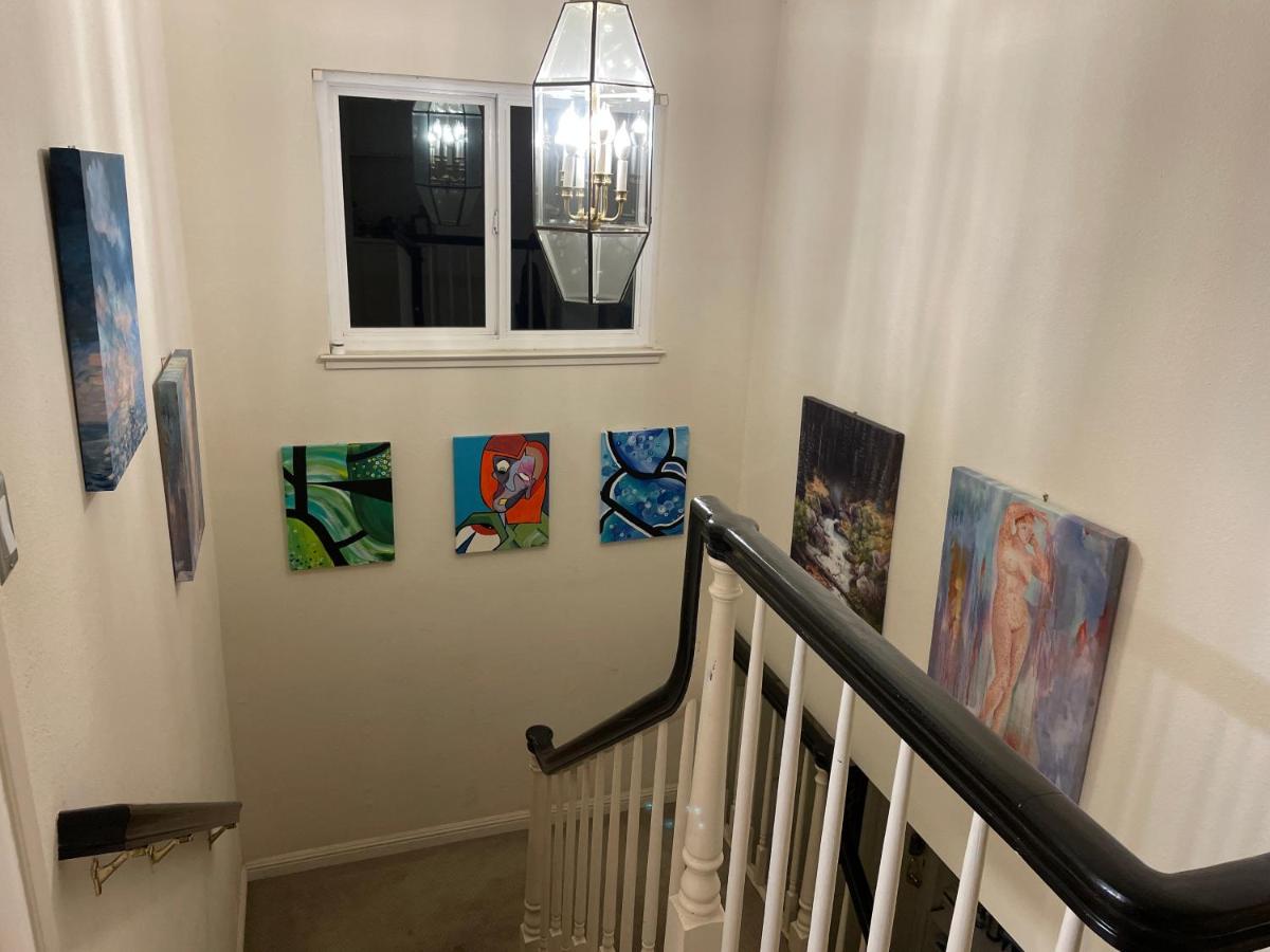 | Saratoga House - Cars Available