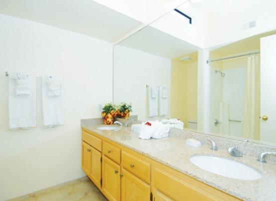 | GetAways at Vista Mirage Resort