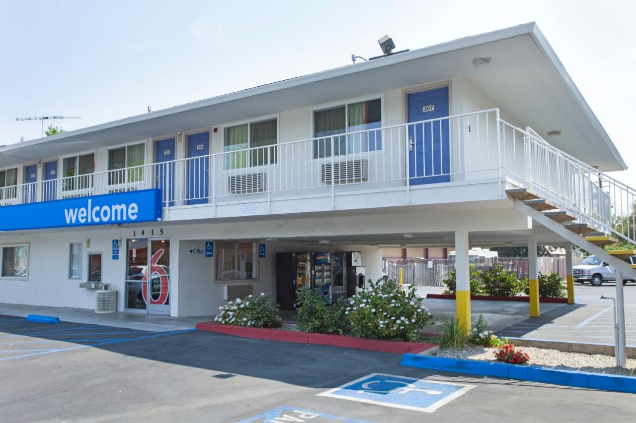 | Motel 6 Sacremento, Ca - Downton