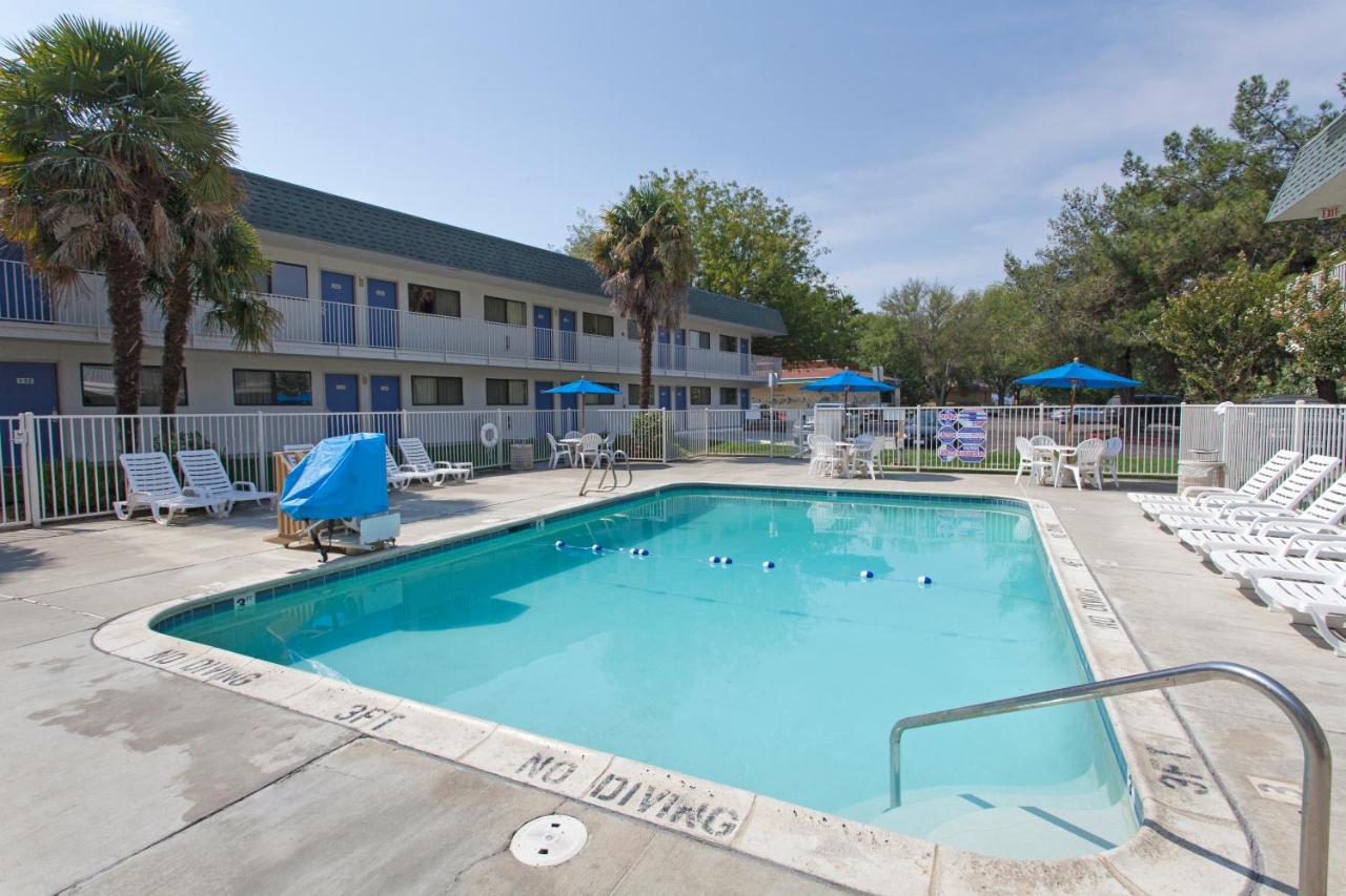  | Motel 6 Davis-Near UC Davis