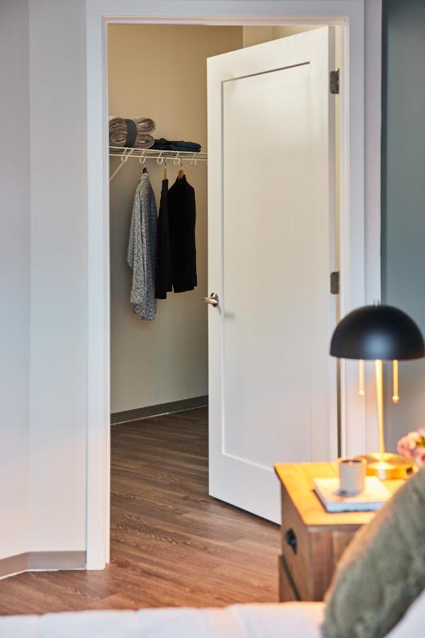 Standard Studio at Placemakr Premier SoBro