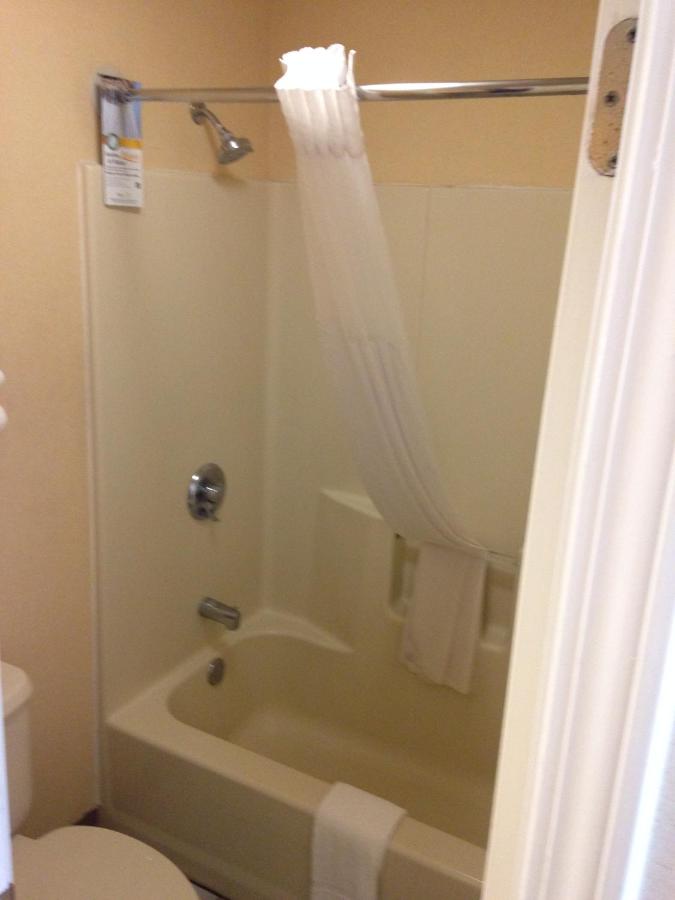 King Room - Smoking at Quality Inn Lagrange East I-85