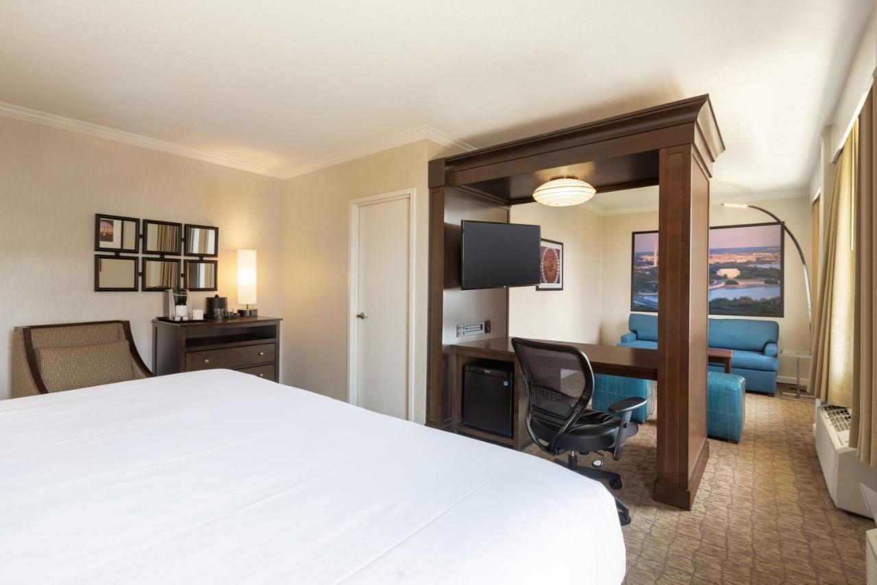 Suite - Hearing Accessible - Non-Smoking at Crowne Plaza Crystal City-Washington, D.C. by IHG