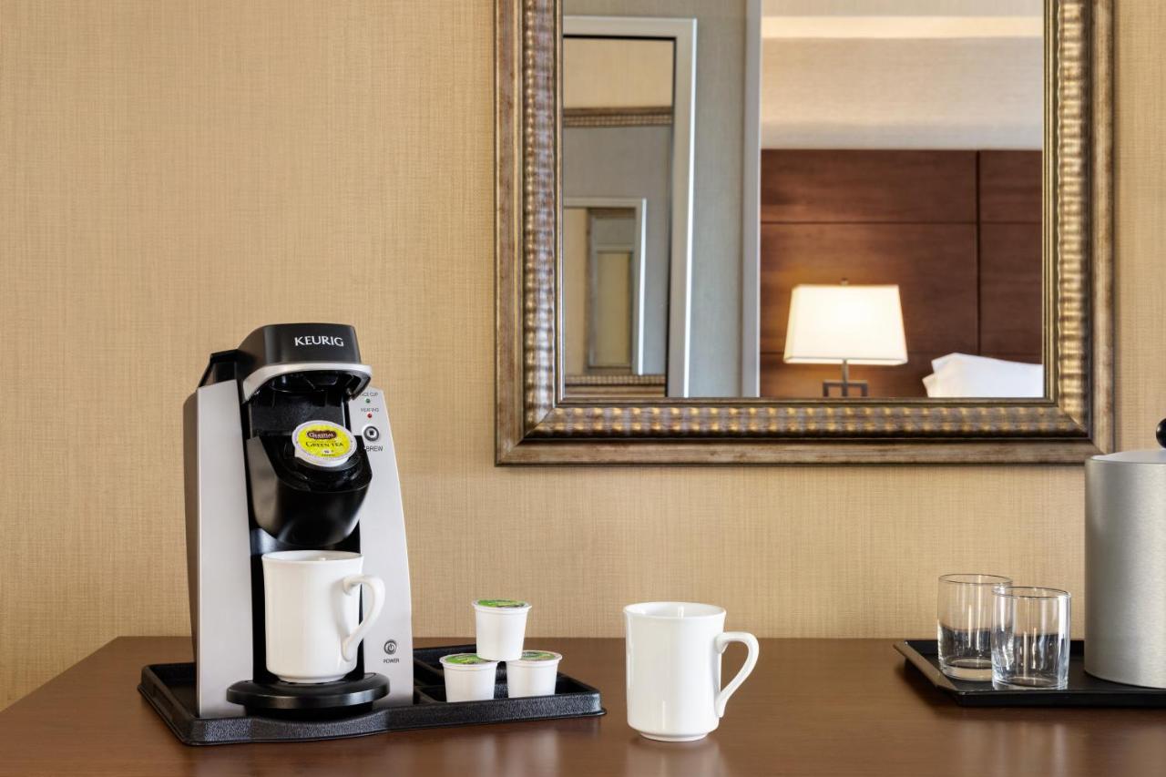 Double Room with Two Double Beds - Non-Smoking at Holiday Inn National Airport/Crystal City by IHG