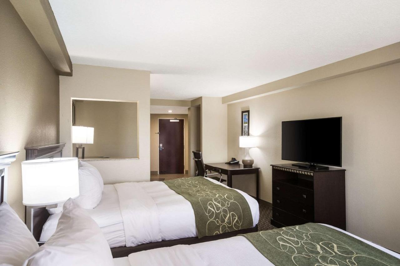 Queen Suite with Two Queen Beds - Non-Smoking at Comfort Suites Forsyth near I-75