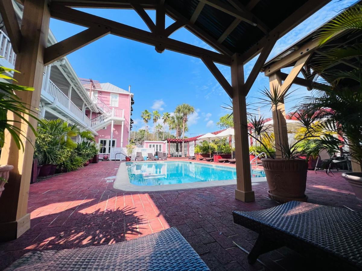  | The Riverview Hotel - New Smyrna Beach