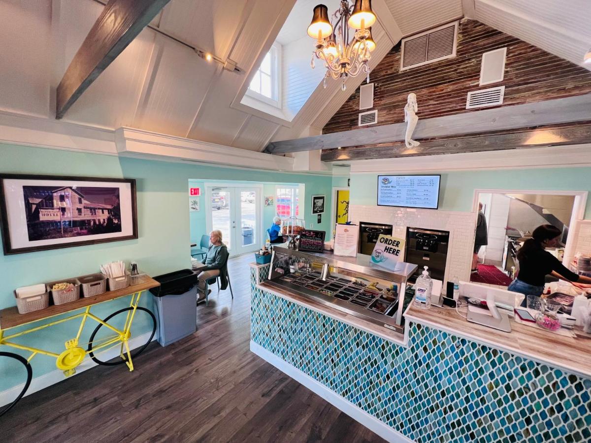  | The Riverview Hotel - New Smyrna Beach