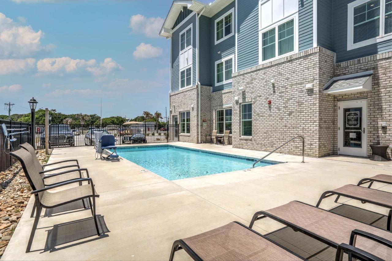 | Lighthouse Suites - Best Western Signature Collection