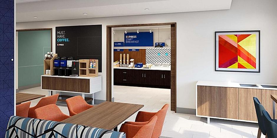 | Holiday Inn Express - Gloucester, an IHG Hotel