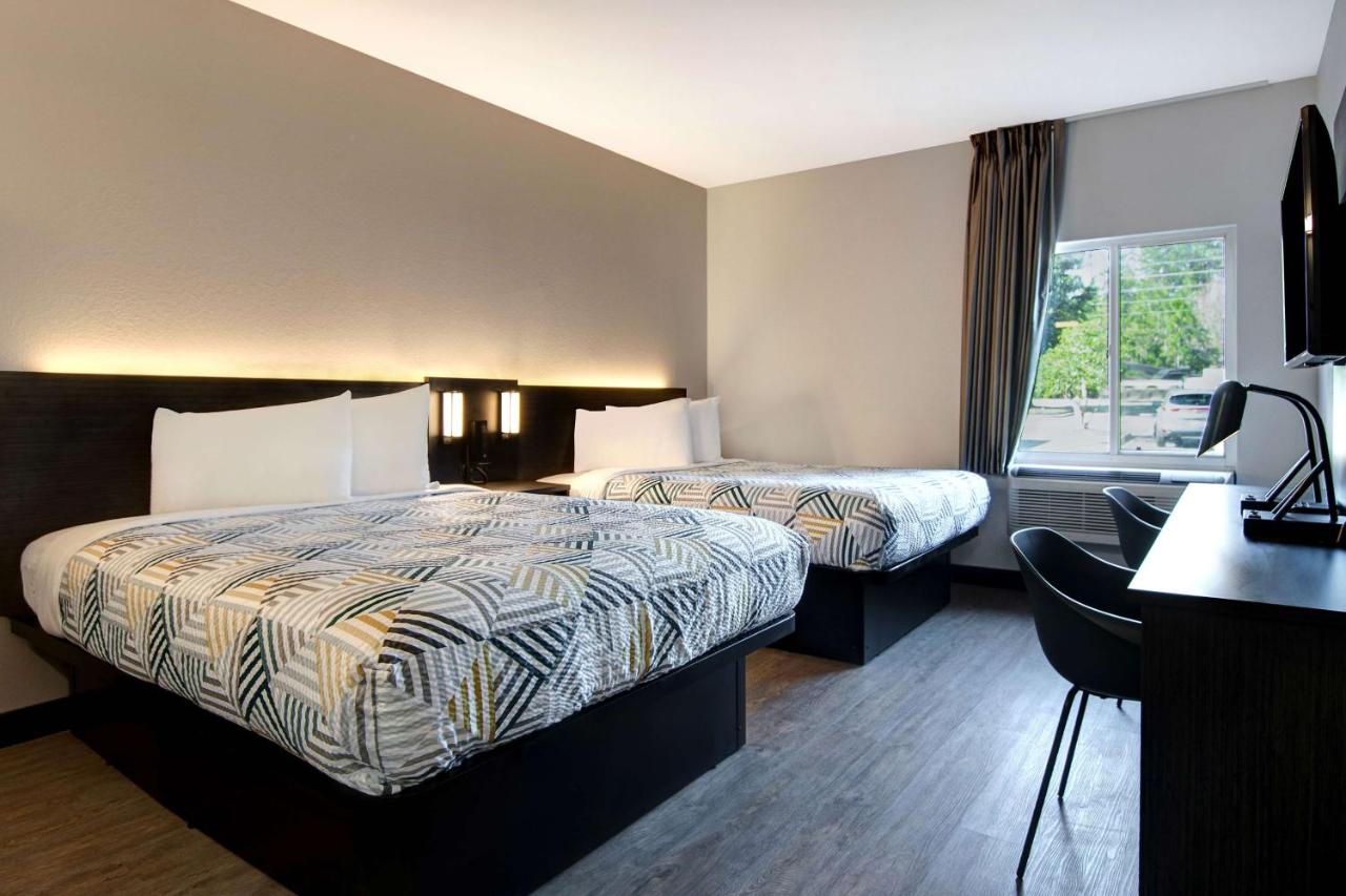 Queen Room with Two Queen Beds - Non-Smoking at Studio 6 Pensacola, FL - West I-10