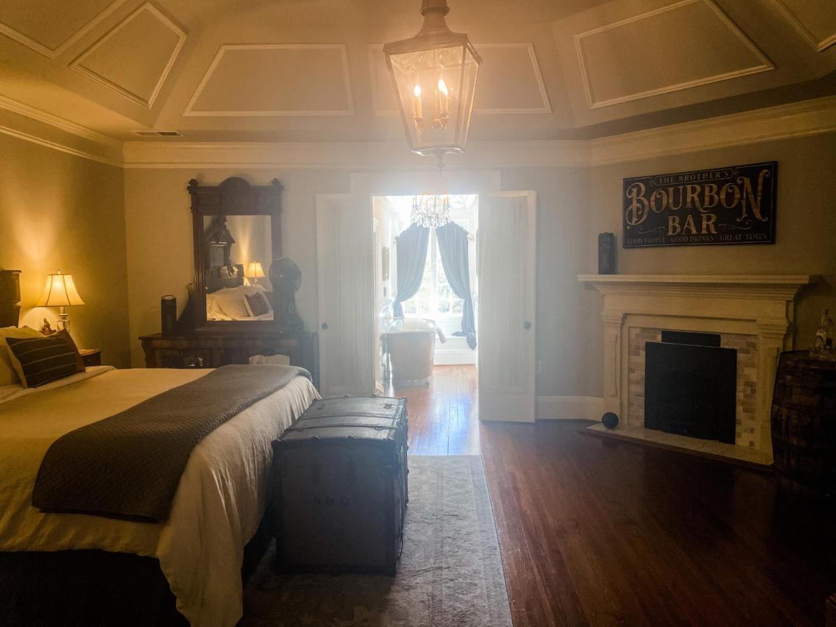 | The Twelve Oaks Bed & Breakfast