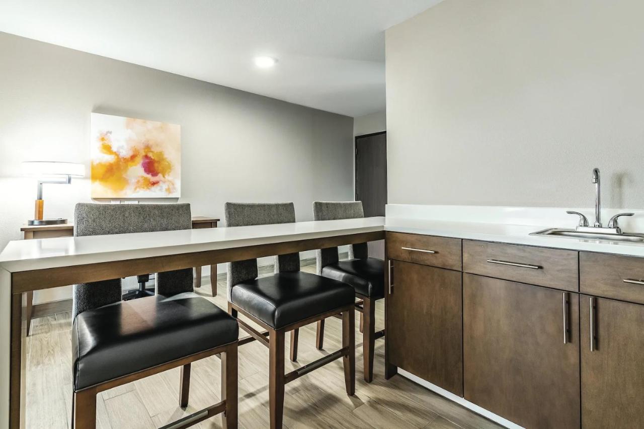 King Studio Suite - Non-Smoking at La Quinta by Wyndham Seattle Federal Way