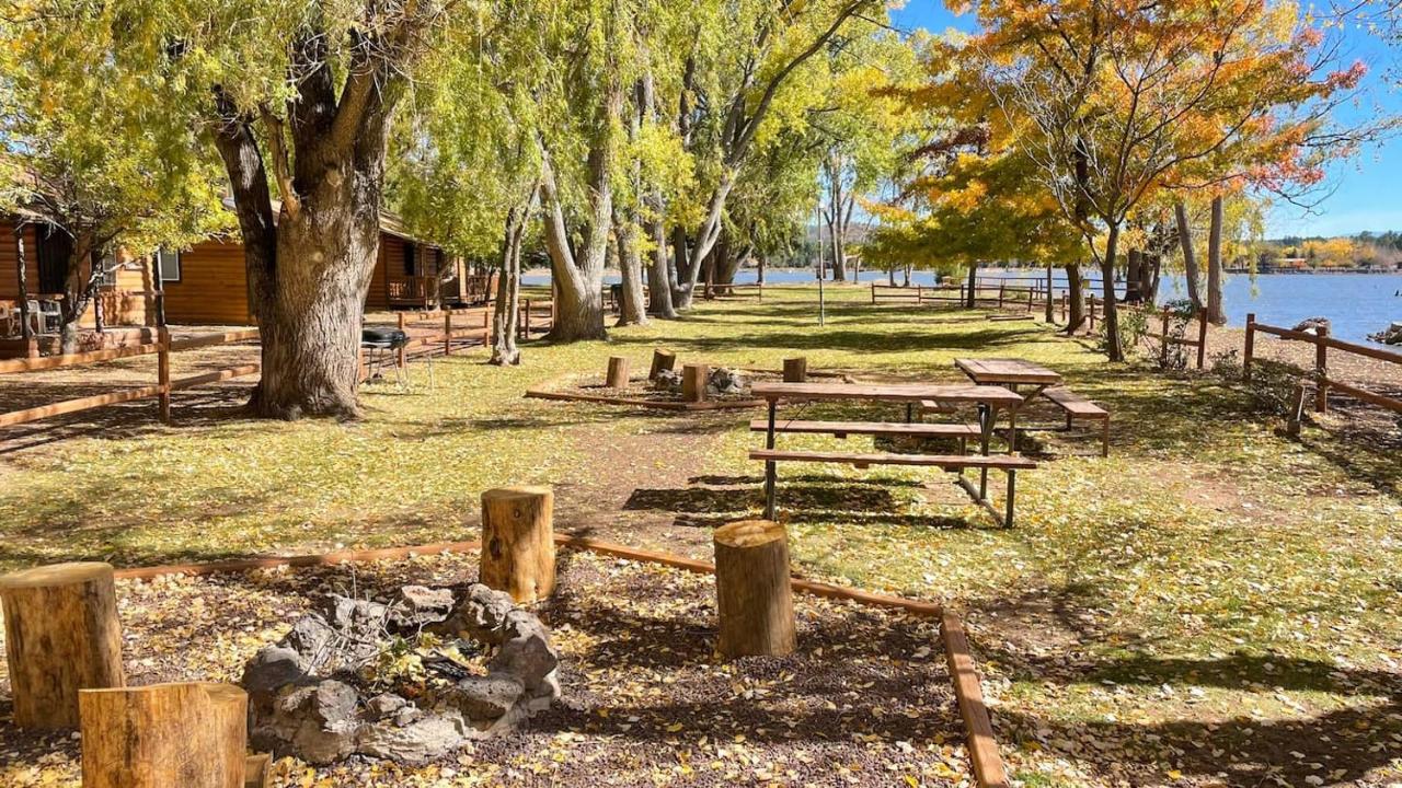 | Lazy Oaks Resort