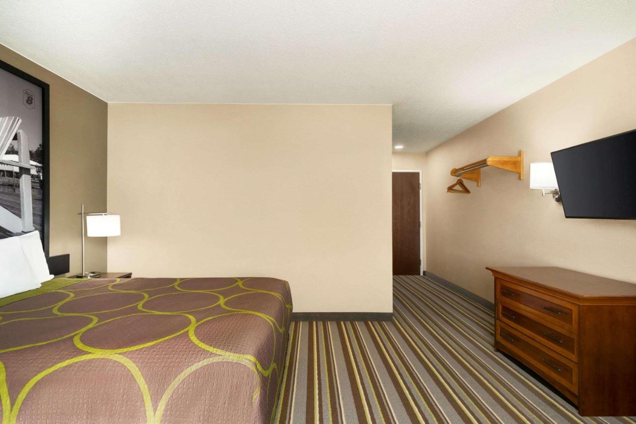  | Super 8 by Wyndham Liberal KS