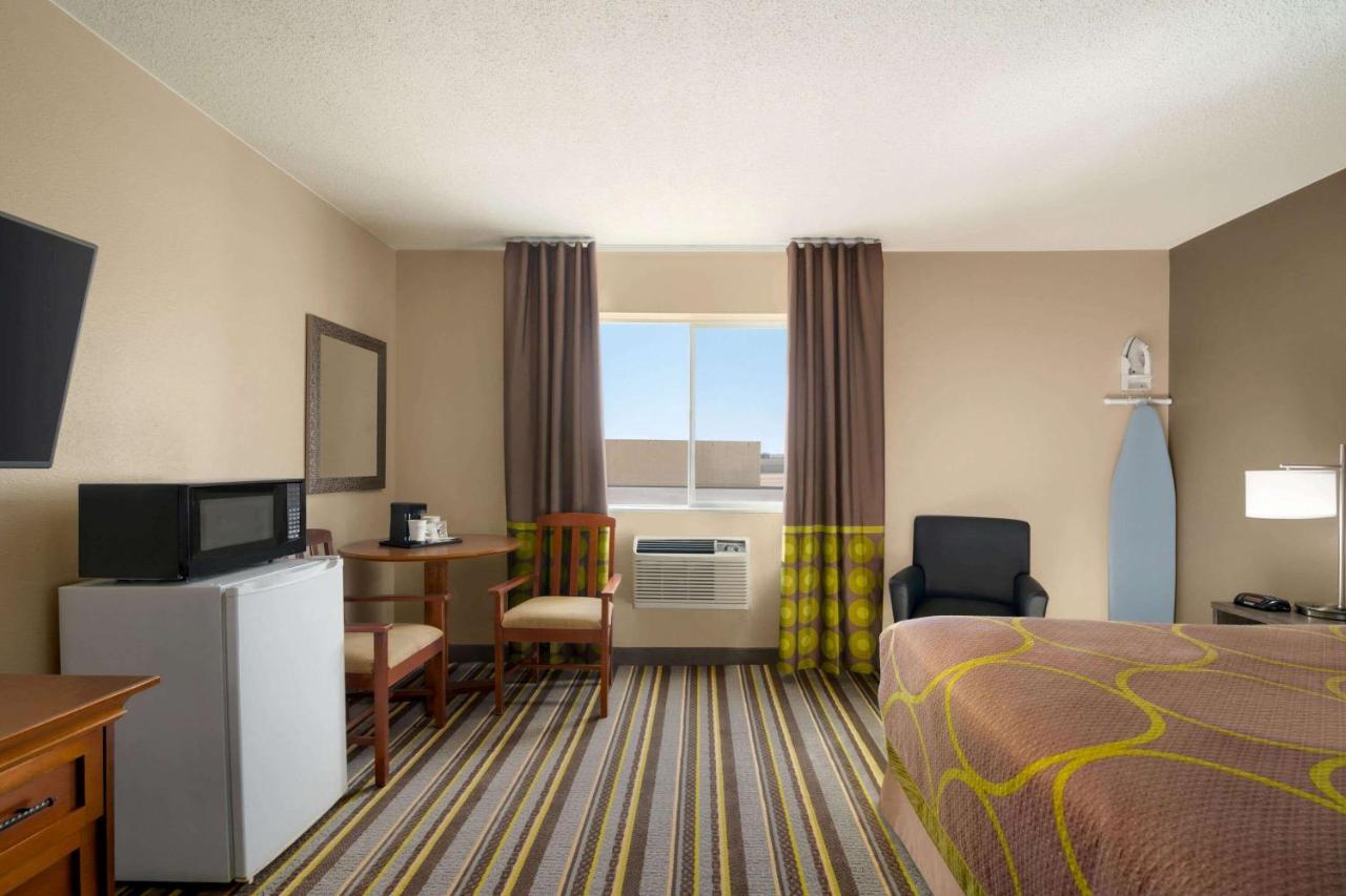  | Super 8 by Wyndham Liberal KS