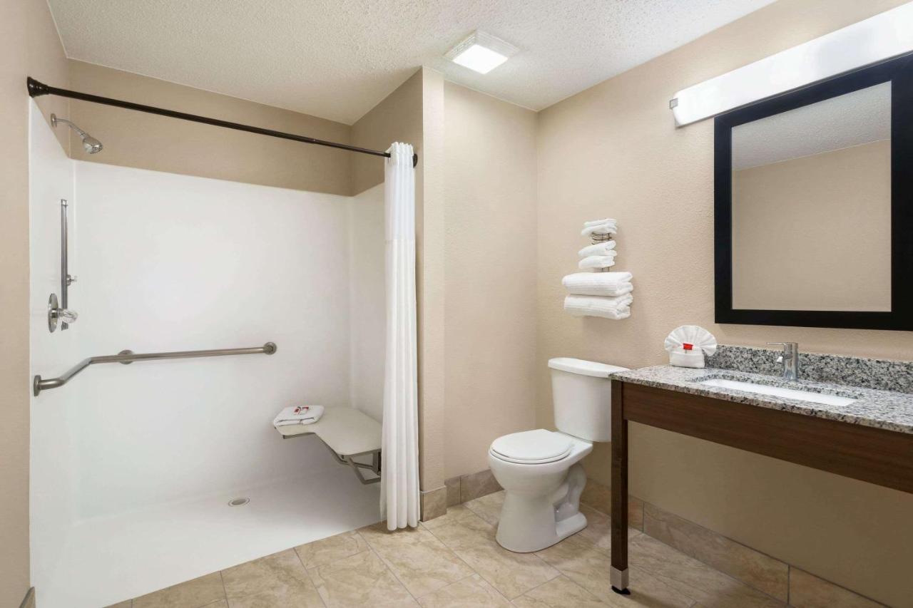  | Super 8 by Wyndham Liberal KS