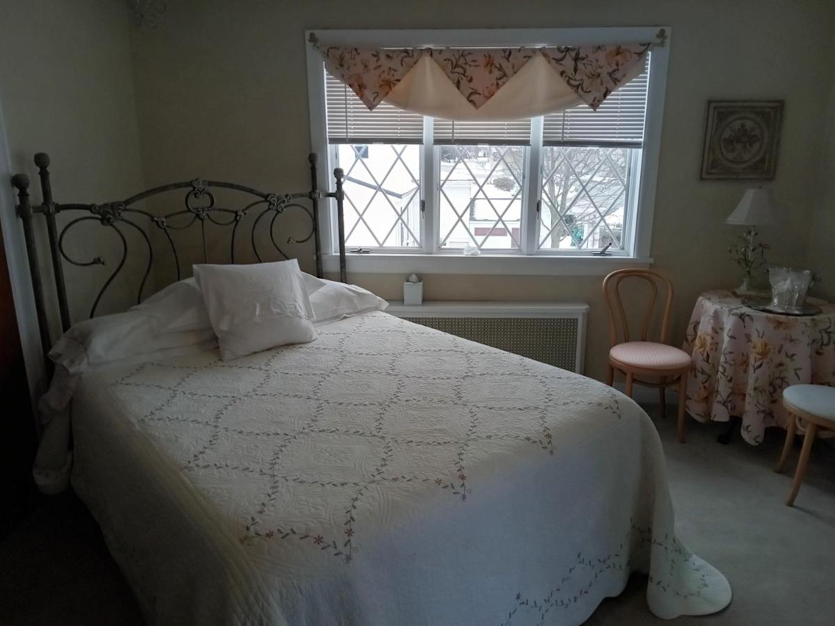  | The guest house at the regina house tea room