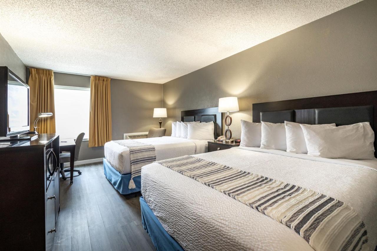 2 Queen Bed, Junior Suite, Non-Smoking at THE BRANSINN Entertainment District