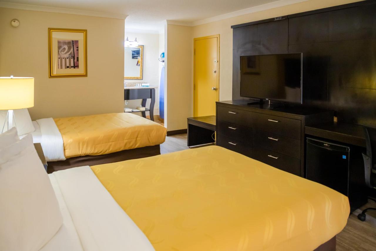 Double Room with Two Double Beds - Smoking at Quality Inn Richmond Hill - Savannah I-95