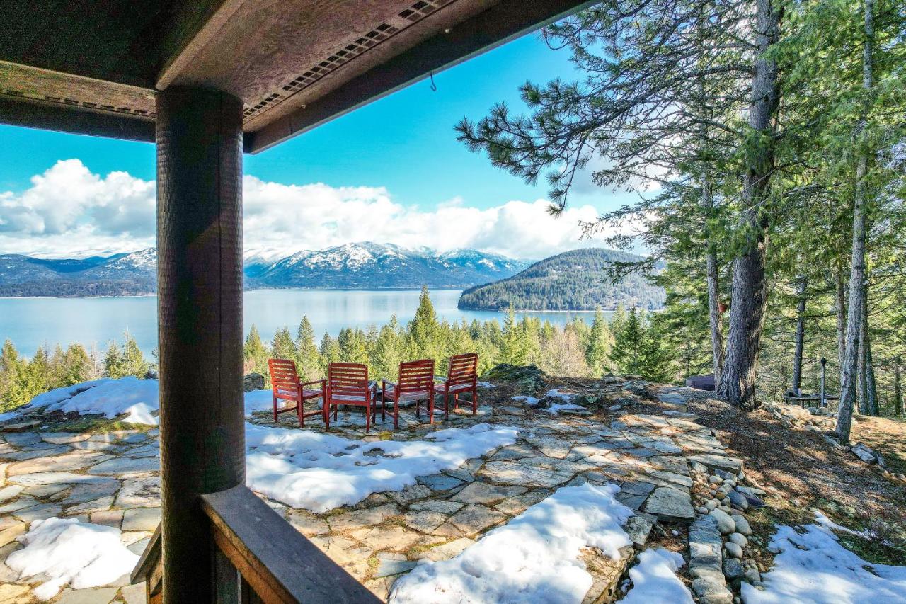  | Moosewood Haven - Ideal Lakeside Retreat