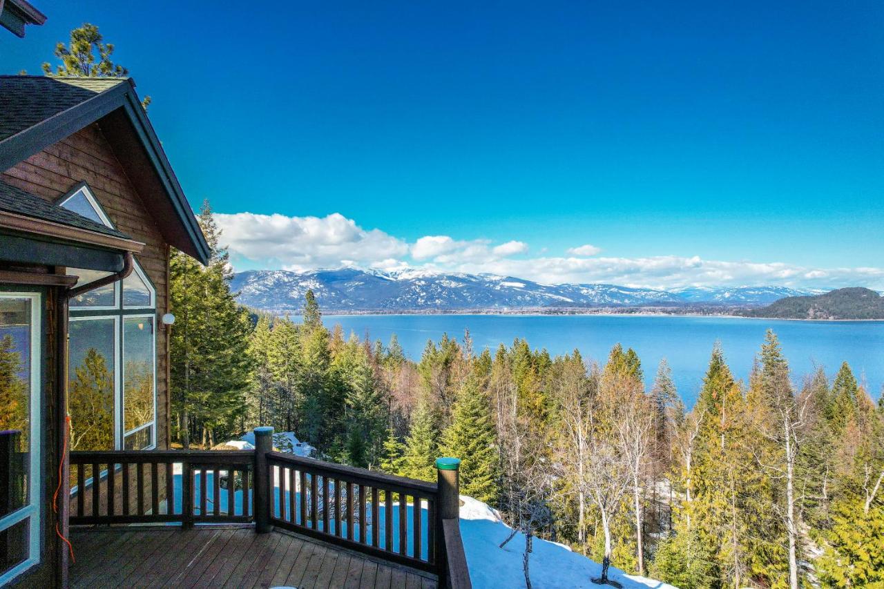 | Moosewood Haven - Ideal Lakeside Retreat