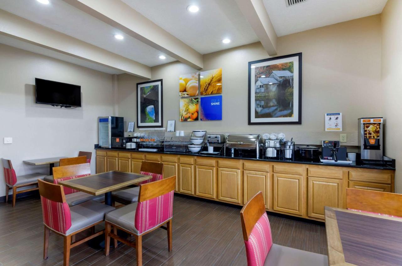  | Comfort Inn Atkins-Marion I-81