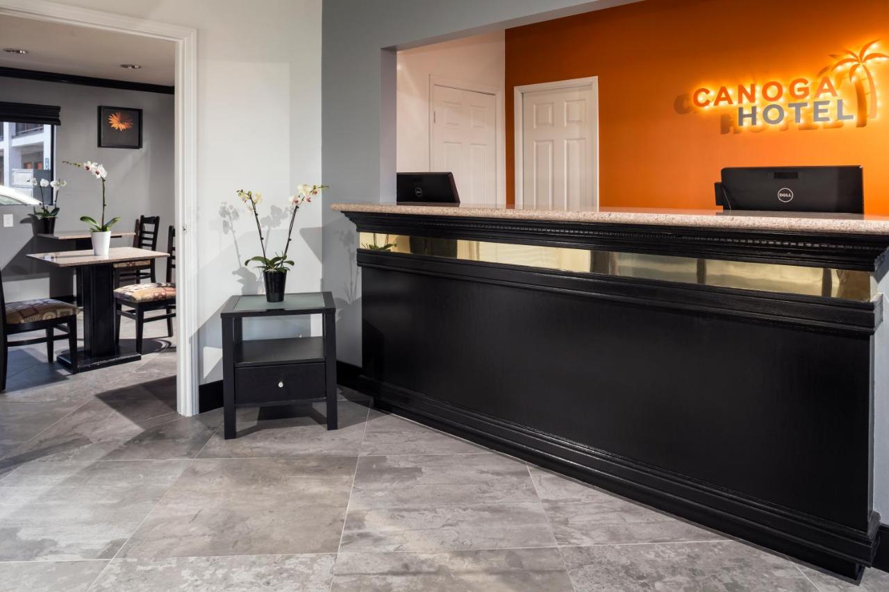 | Canoga Hotel at Warner Center
