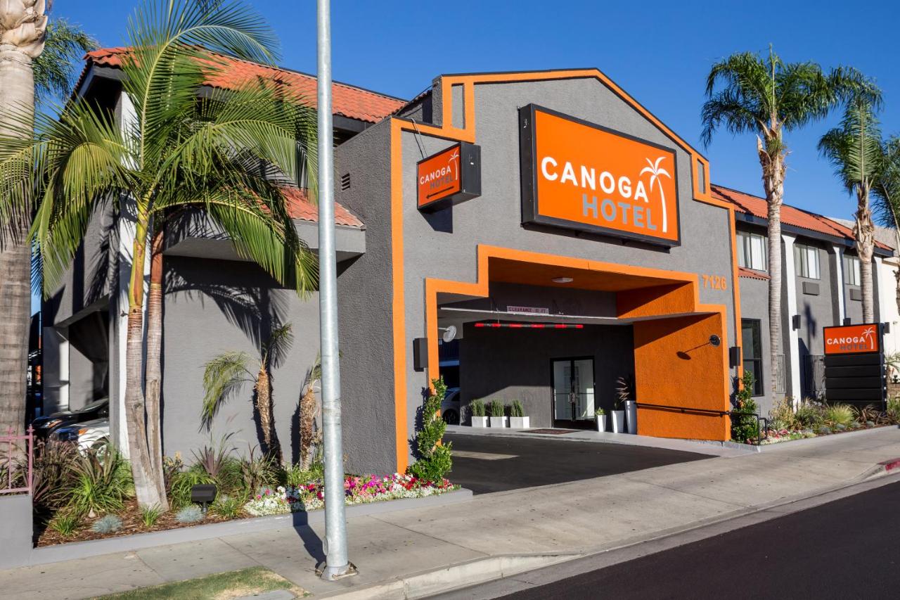 | Canoga Hotel at Warner Center