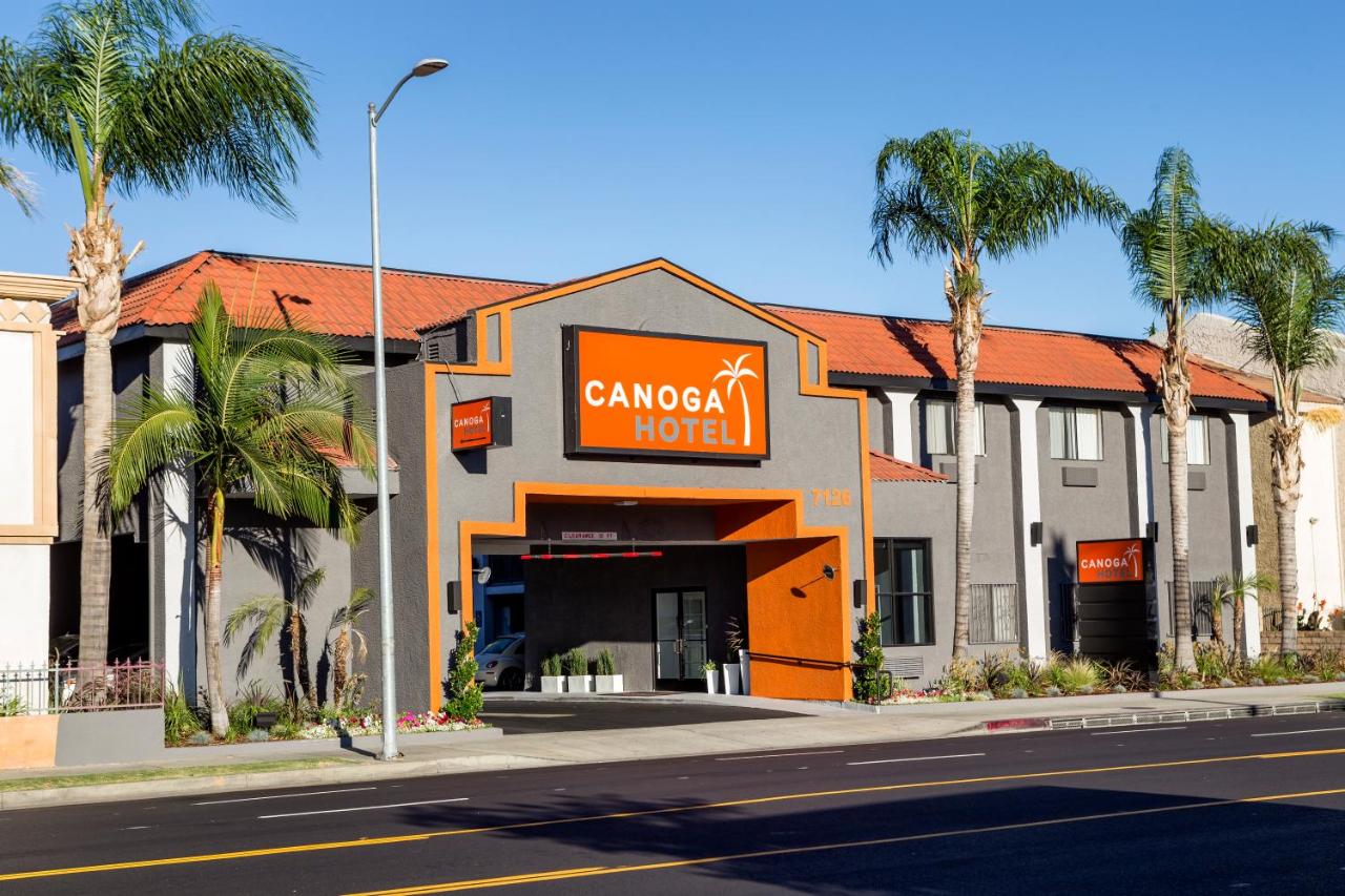 | Canoga Hotel at Warner Center