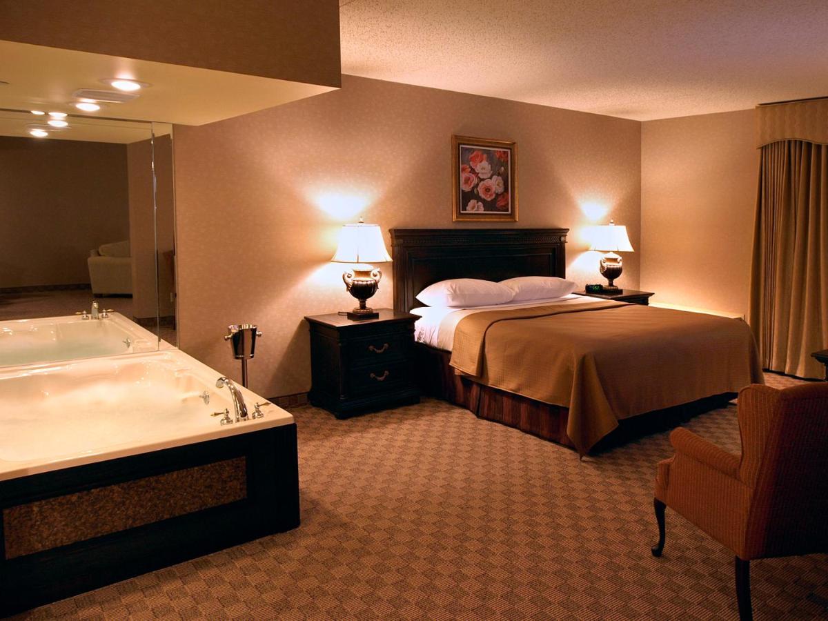  | Salvatores Grand Hotel