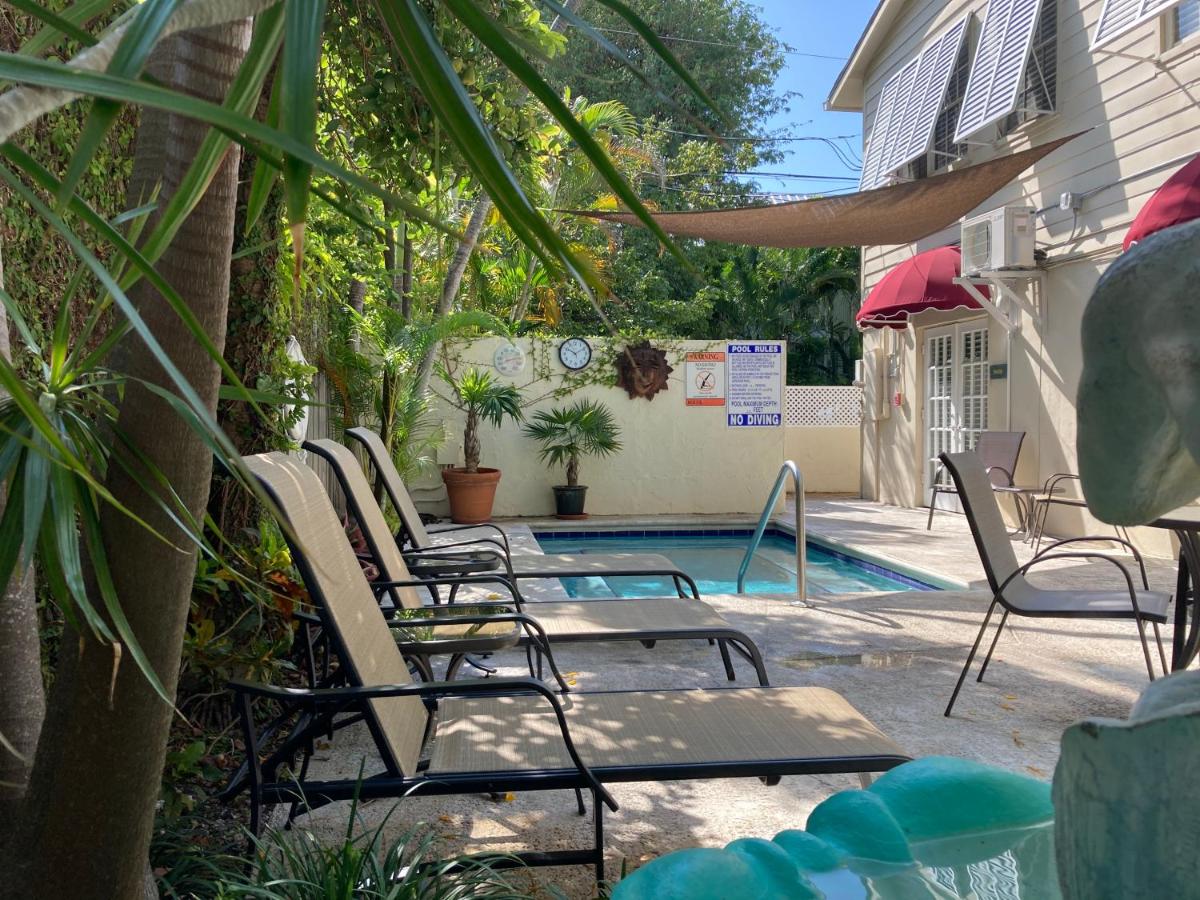  | Authors Key West Guesthouse