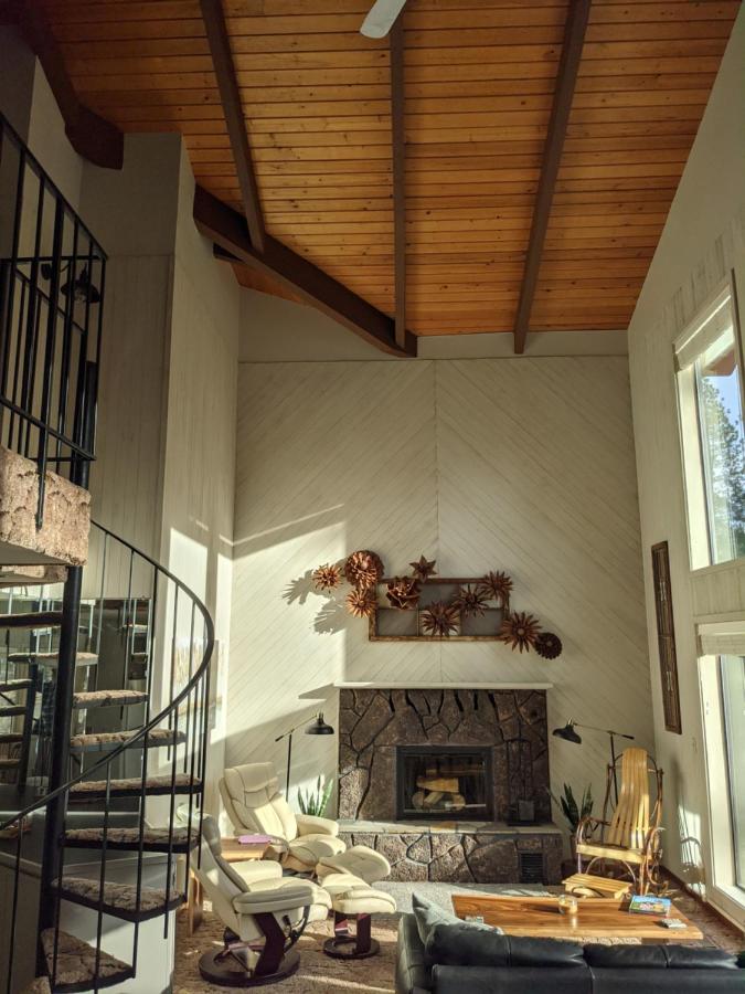  | Home nestled in the forest just outside Sisters