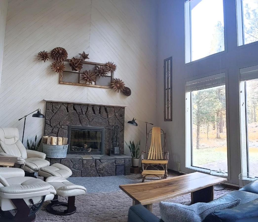  | Home nestled in the forest just outside Sisters