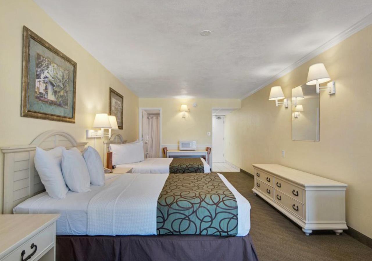 Studio Suite 2 Double Beds, Ocean View, Non-Smoking at Ramada by Wyndham Panama City Beach / Beachfront
