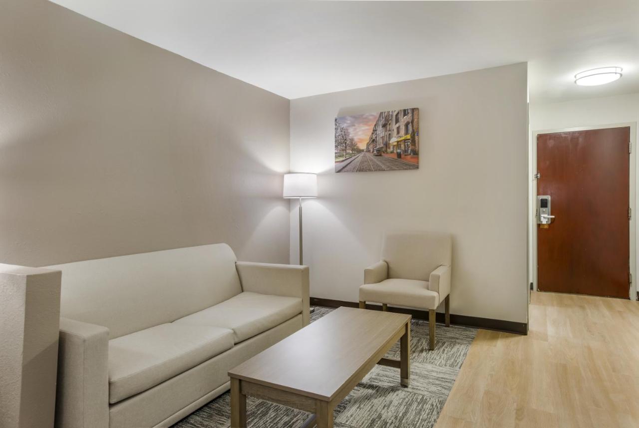 Suite King Room Disability Access Smoke Free at Red Roof Inn PLUS+ & Suites Savannah - I-95