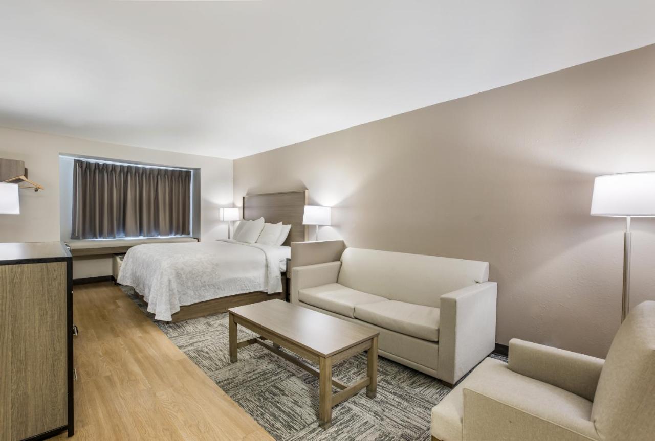 Suite King Room Disability Access Smoke Free at Red Roof Inn PLUS+ & Suites Savannah - I-95