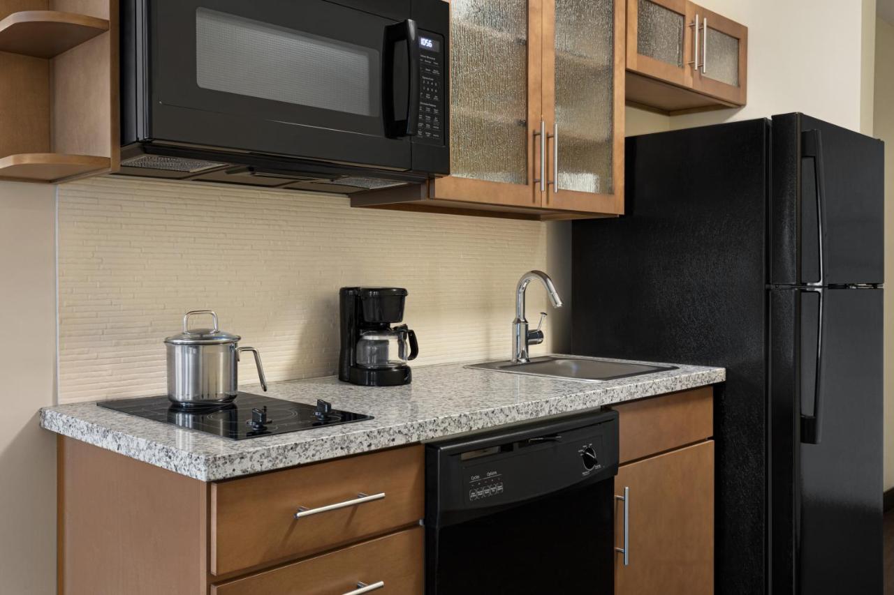 | Candlewood Suites - Safety Harbor, an IHG Hotel