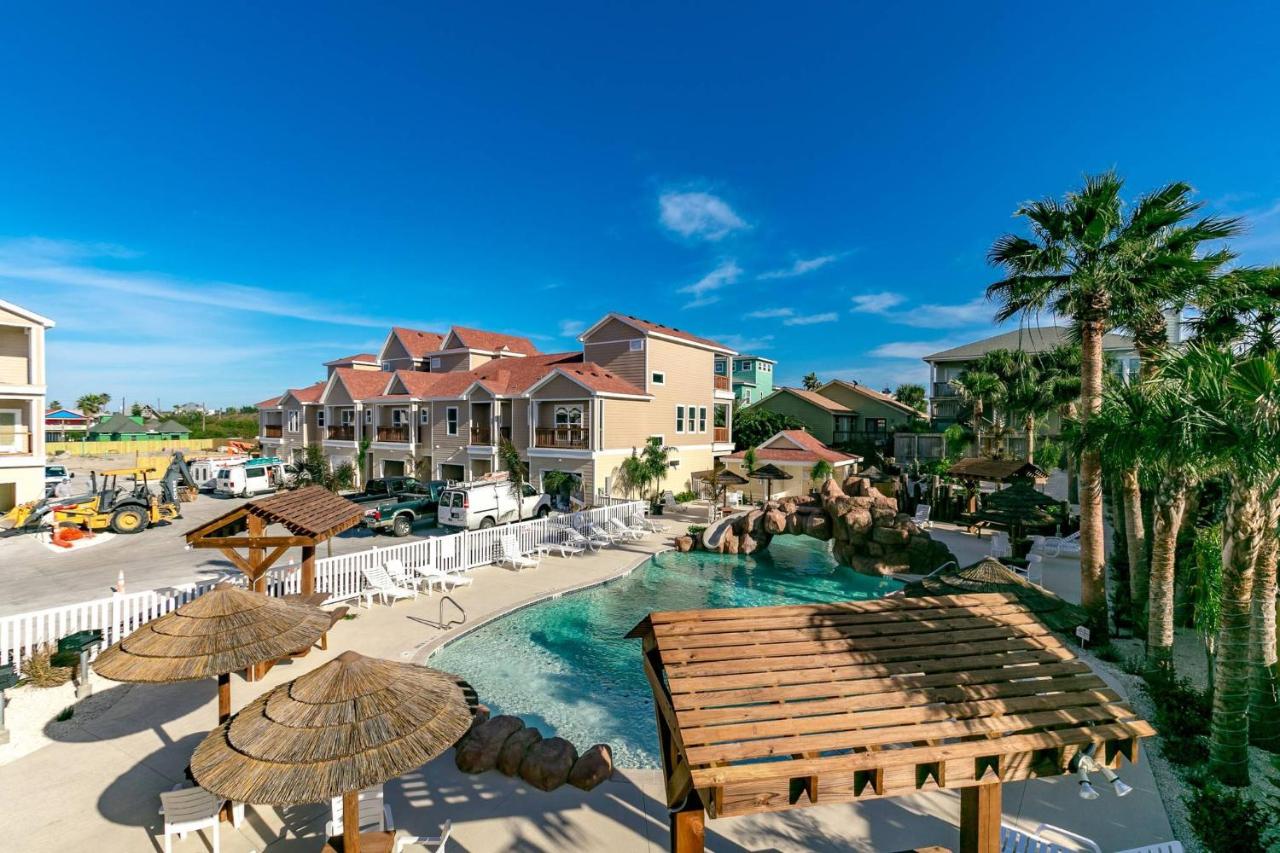 | BC203 New Townhome, Heated Pool with Slide, Golf Cart Accessible
