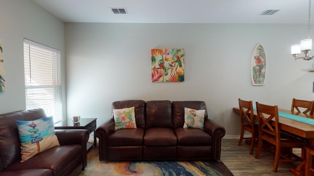  | BC202 Funky Parrot, Heated Saltwater Pool, Short Walk to Beach, Gameroom