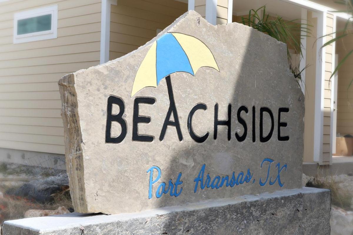 | BC207 Beautifully Decorated Townhome, Heated Pool, 1 Minute to Beach