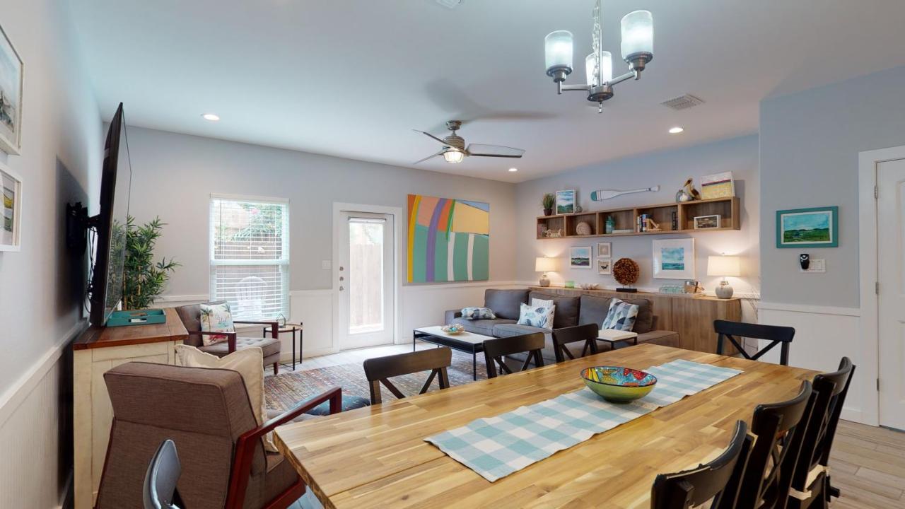  | BC507 Beautiful Townhome, Heated Pool with Water Slide, Close to Beach