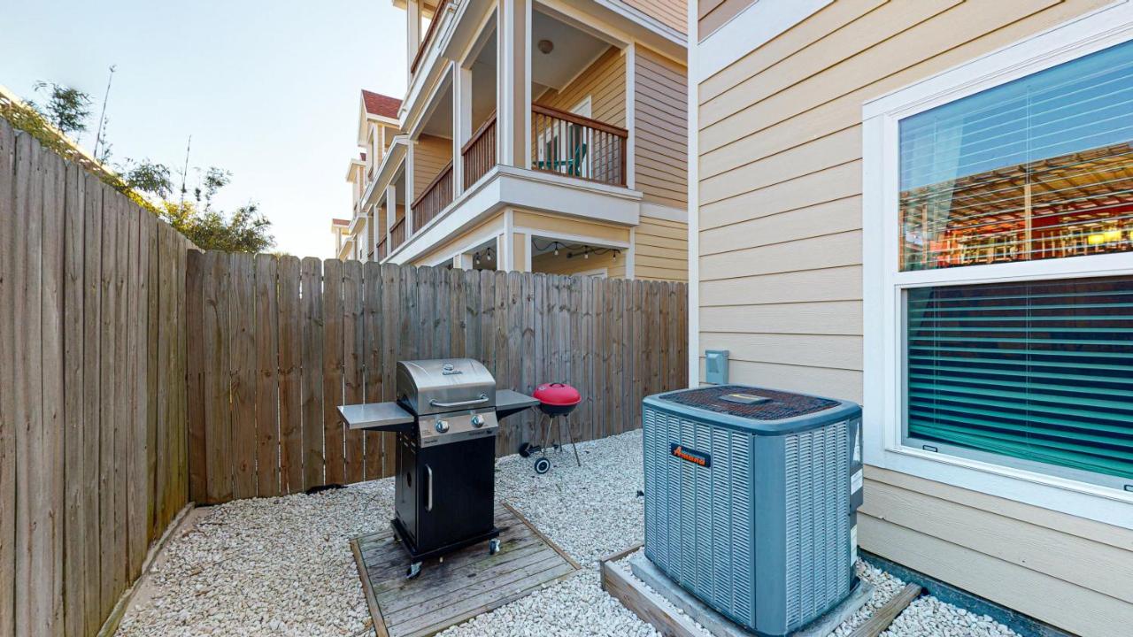| BC508 Townhome with Beach Inspired Decor, Heated Pool with Water Slide