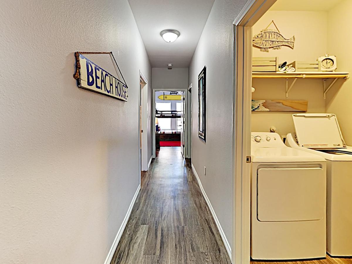  | BC603 Roomy Townhome, Outdoor Seating, Heated Pool with Water Slide
