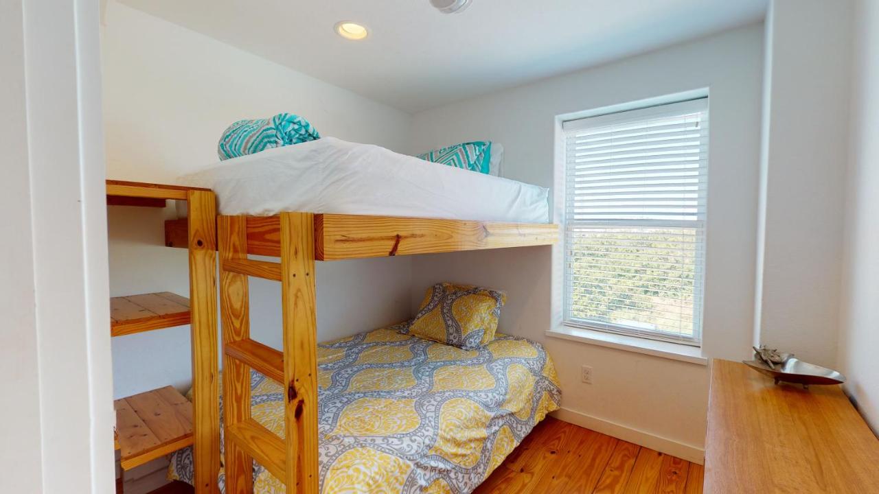| TC102 Townhome Located in Town, Close to beach, Shared Pool