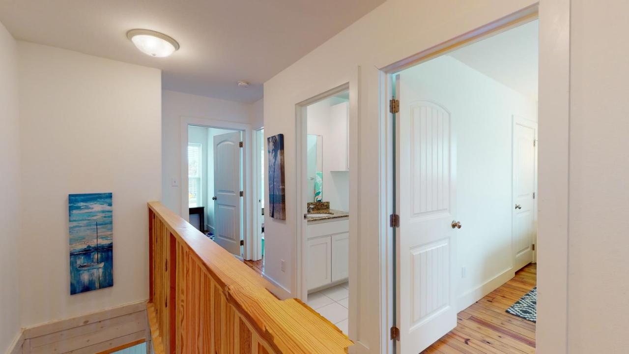  | TC503 Townhome Located in Town, Close to beach, Shared Pool, Pet Friendly
