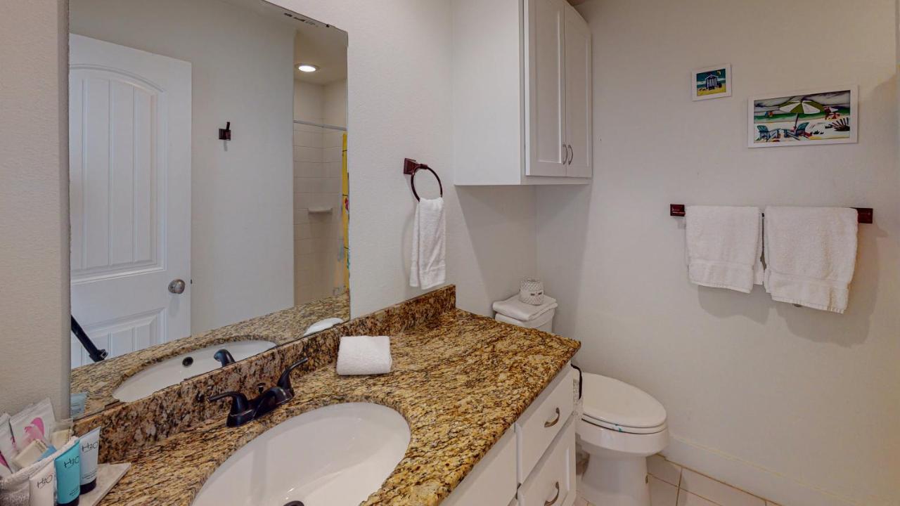 | TC602 Townhome Located in Town, Close to beach, Shared Pool, Pet Friendly