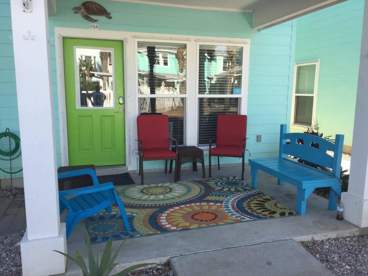 | TC704 Townhome Located in Town, Close to beach, Shared Pool, Coastal Charm