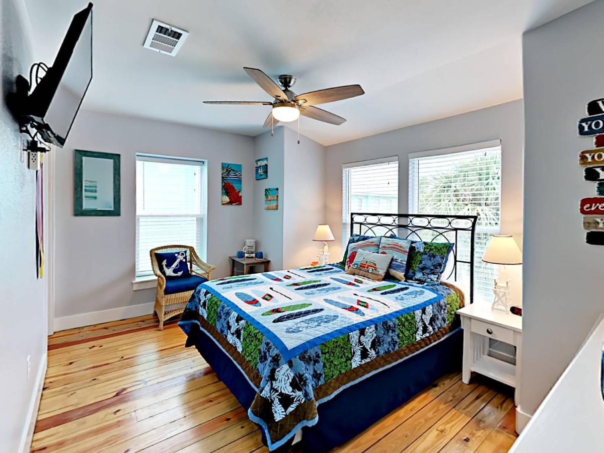 | TC704 Townhome Located in Town, Close to beach, Shared Pool, Coastal Charm