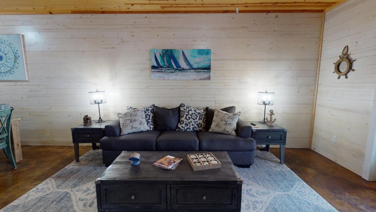  | TC703 Newly Decorated Townhome, Shared Pool, In Town, Close to Beach