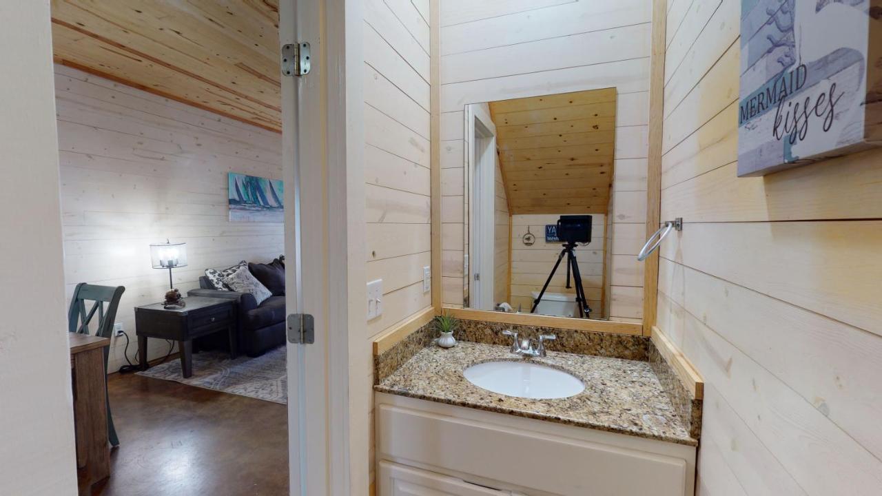  | TC703 Newly Decorated Townhome, Shared Pool, In Town, Close to Beach
